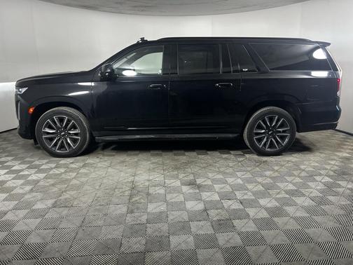 2023 Cadillac Escalade ESV Sport