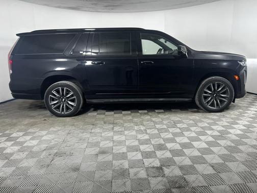 2023 Cadillac Escalade ESV Sport