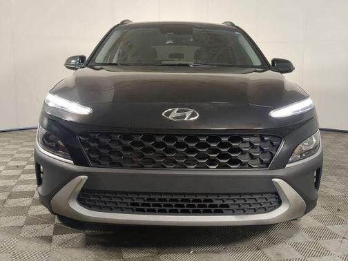 Ultra Black 2022 Hyundai KONA SEL