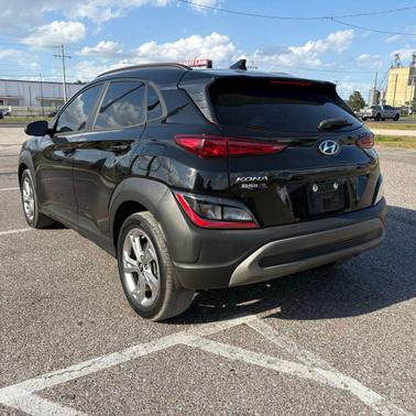 Ultra Black 2022 Hyundai KONA SEL