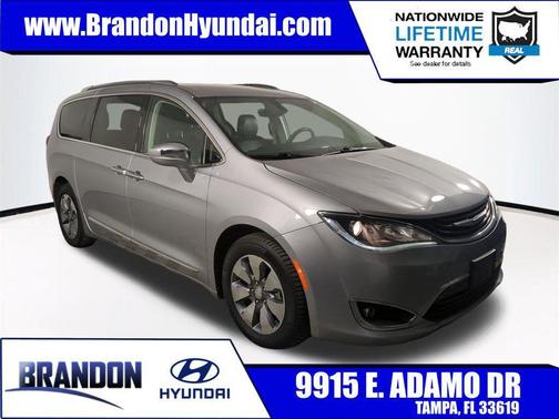 2018 Chrysler Pacifica Hybrid Limited