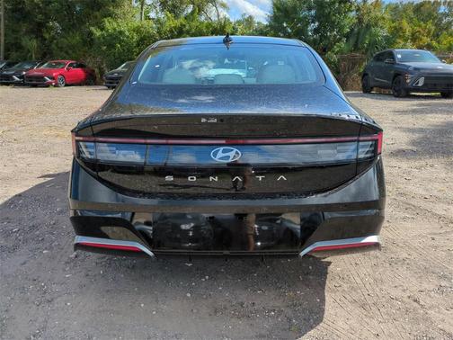 2026 Hyundai SONATA SEL