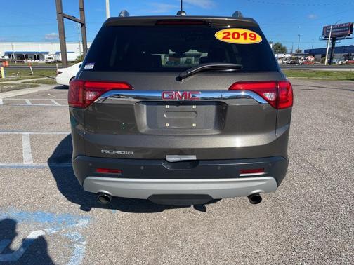 2019 GMC Acadia SLT-1