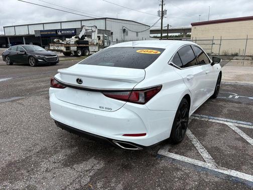 2024 Lexus ES 350 F Sport