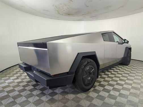 2024 Tesla Cybertruck Cyberbeast