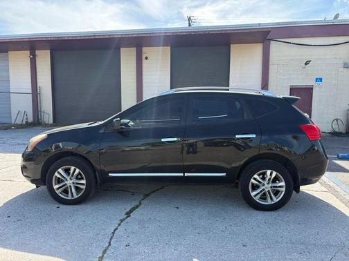 Super Black 2015 Nissan Rogue Select S