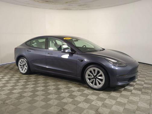 2022 Tesla Model 3 Long Range