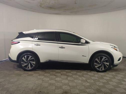 Pearl White 2016 Nissan Murano Hybrid Platinum