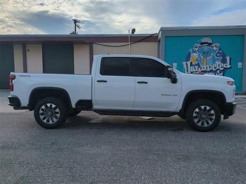 2021 Chevrolet Silverado 2500 Custom