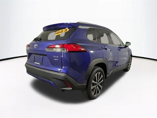 2023 Toyota Corolla Cross XLE