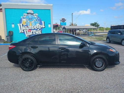 Black Sand Pearl 2018 Toyota Corolla LE