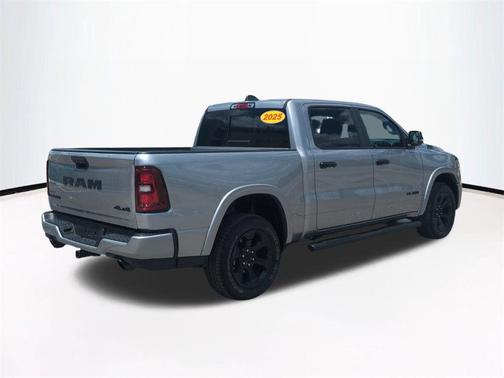 Billet Silver Metallic Clearcoat 2025 RAM 1500 Big Horn/Lone Star