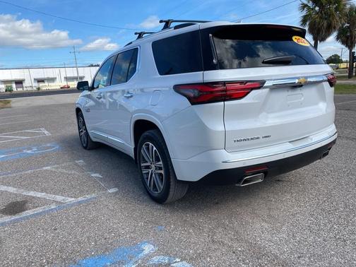 2023 Chevrolet Traverse High Country