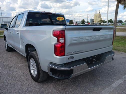 Silver Ice Metallic 2019 Chevrolet Silverado 1500 LT