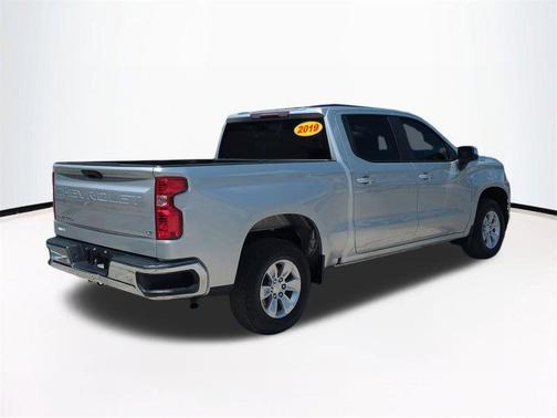Silver Ice Metallic 2019 Chevrolet Silverado 1500 LT