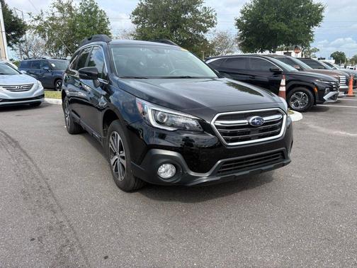 Black 2019 Subaru Outback 2.5i Limited