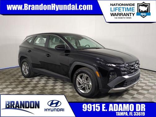 2025 Hyundai TUCSON SE