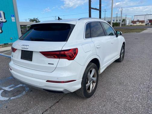 2020 Audi Q3 45 Premium