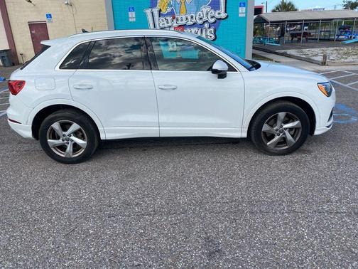 2020 Audi Q3 45 Premium
