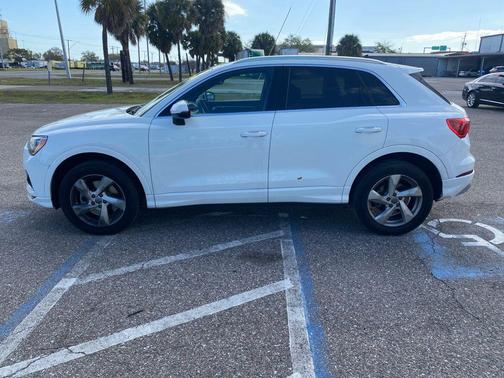 2020 Audi Q3 45 Premium