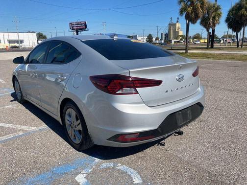 2019 Hyundai ELANTRA Value Edition