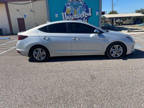 2019 Hyundai ELANTRA Value Edition