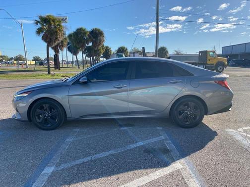 2021 Hyundai ELANTRA HEV Blue