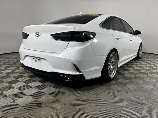 2019 Hyundai SONATA SE