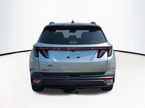 Shimmering Silver 2026 Hyundai TUCSON XRT
