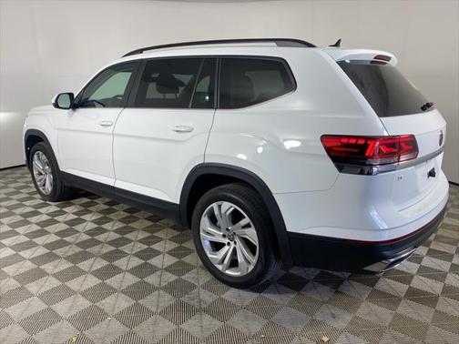 2021 Volkswagen Atlas 2.0T SE w/Technology