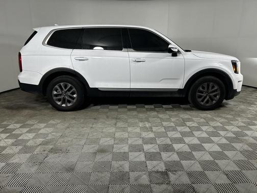 2024 Kia Telluride LX