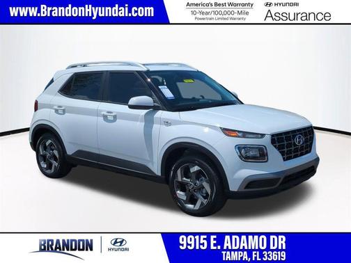 Lunar White 2026 Hyundai VENUE SEL