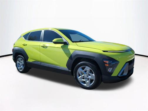 2026 Hyundai KONA SE
