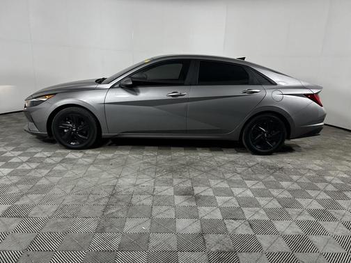 2023 Hyundai ELANTRA HEV Blue