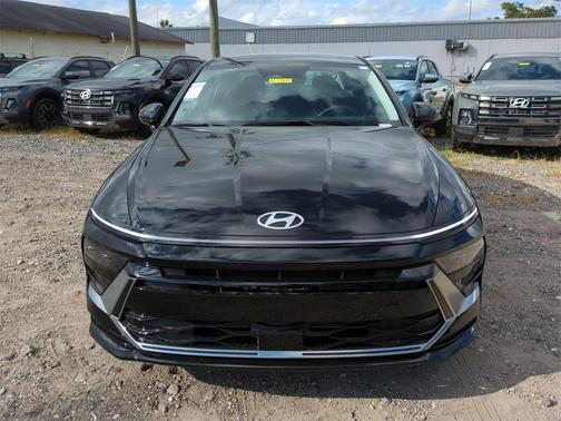 2026 Hyundai SONATA SEL