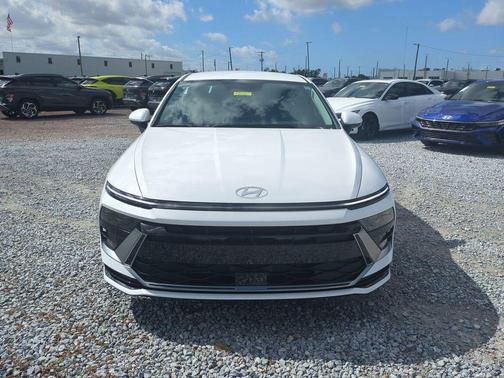 2026 Hyundai SONATA SEL