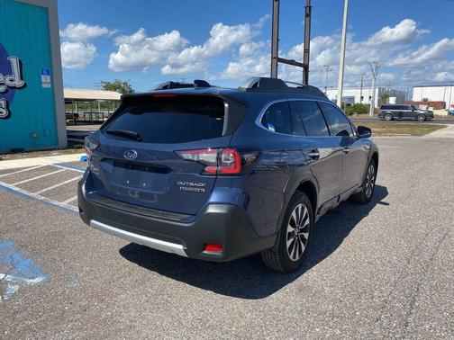 2023 Subaru Outback Touring XT