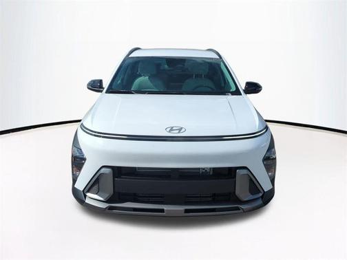 Atlas White 2026 Hyundai KONA SEL Premium