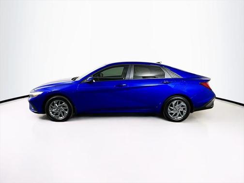 2025 Hyundai ELANTRA HEV Blue