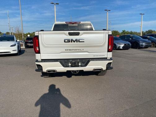 2022 GMC Sierra 1500 Denali Ultimate