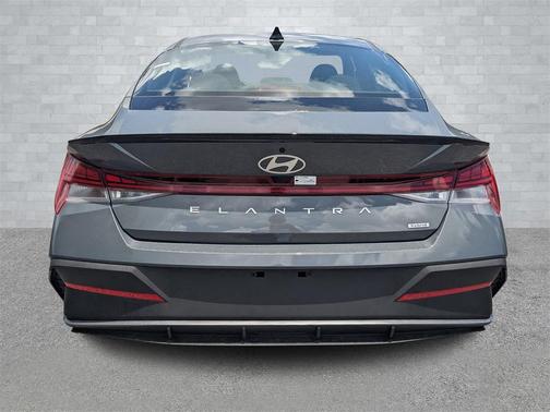 2025 Hyundai ELANTRA HEV SEL Sport
