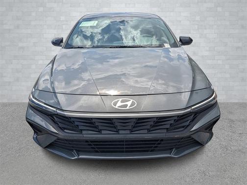 2025 Hyundai ELANTRA HEV SEL Sport