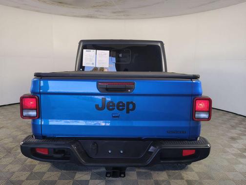 2021 Jeep Gladiator Sport S