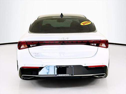 2022 Kia K5 EX