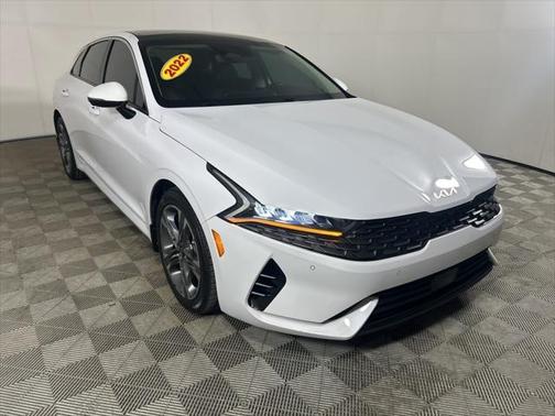 2022 Kia K5 EX