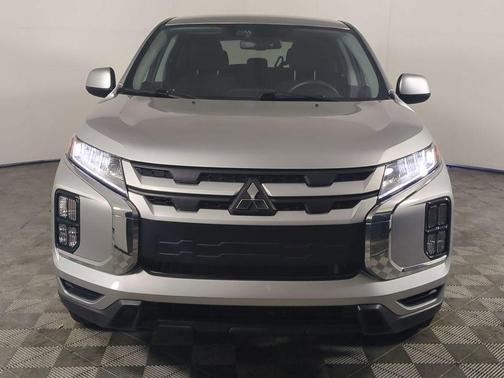 Alloy Silver Metallic 2024 Mitsubishi Outlander Sport 2.0 ES