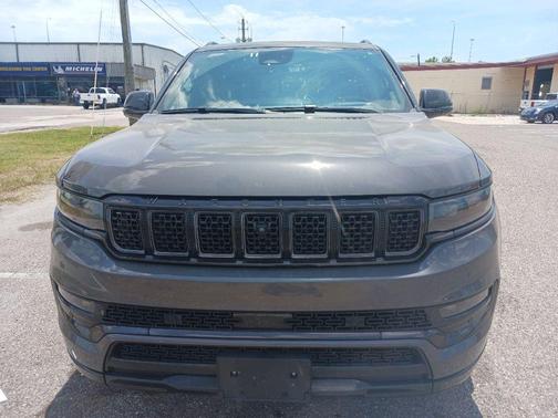 Baltic Gray Metallic Clearcoat 2024 Jeep Grand Wagoneer L Series II 4x4