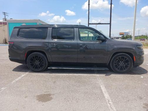 Baltic Gray Metallic Clearcoat 2024 Jeep Grand Wagoneer L Series II 4x4