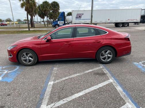 2020 Hyundai SONATA SE