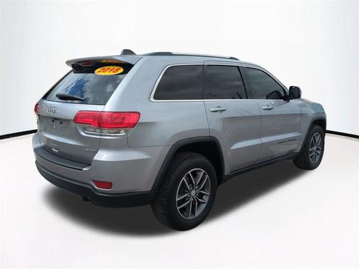 2018 Jeep Grand Cherokee Laredo E